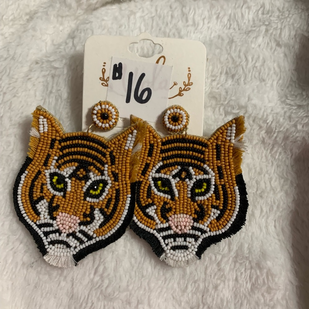 Brand new tiger seed bead earrings
